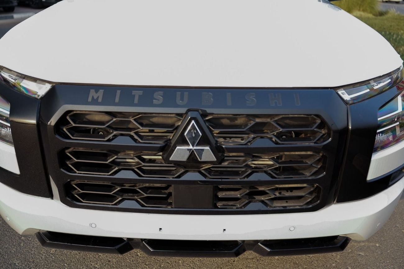 ميتسوبيشي L200 Engine: 2.4L 4-Cylinder Turbo Diesel