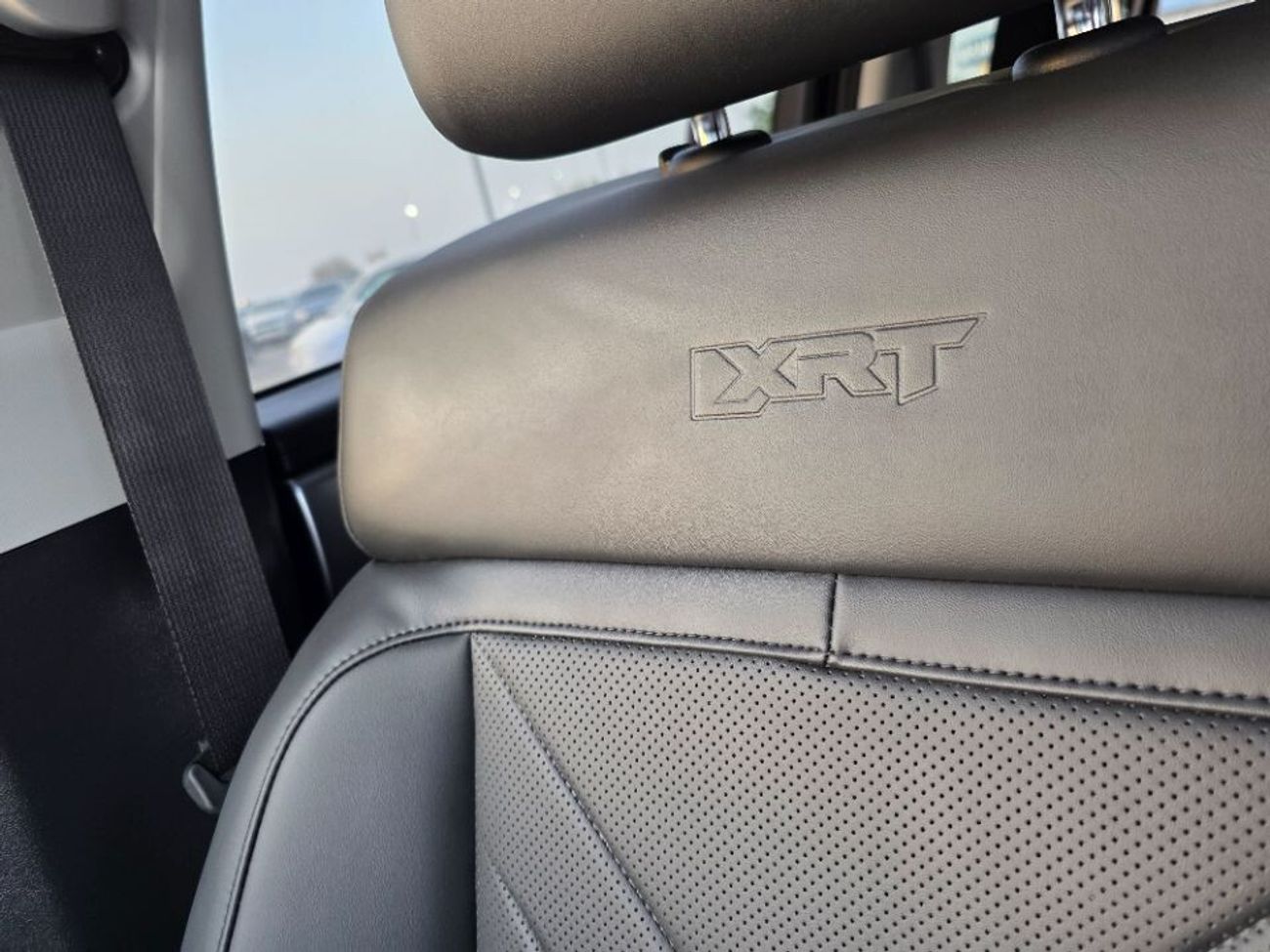 هيونداي سانتا في 2024 Model XRT full option 4x4, sunroof and 7 seater