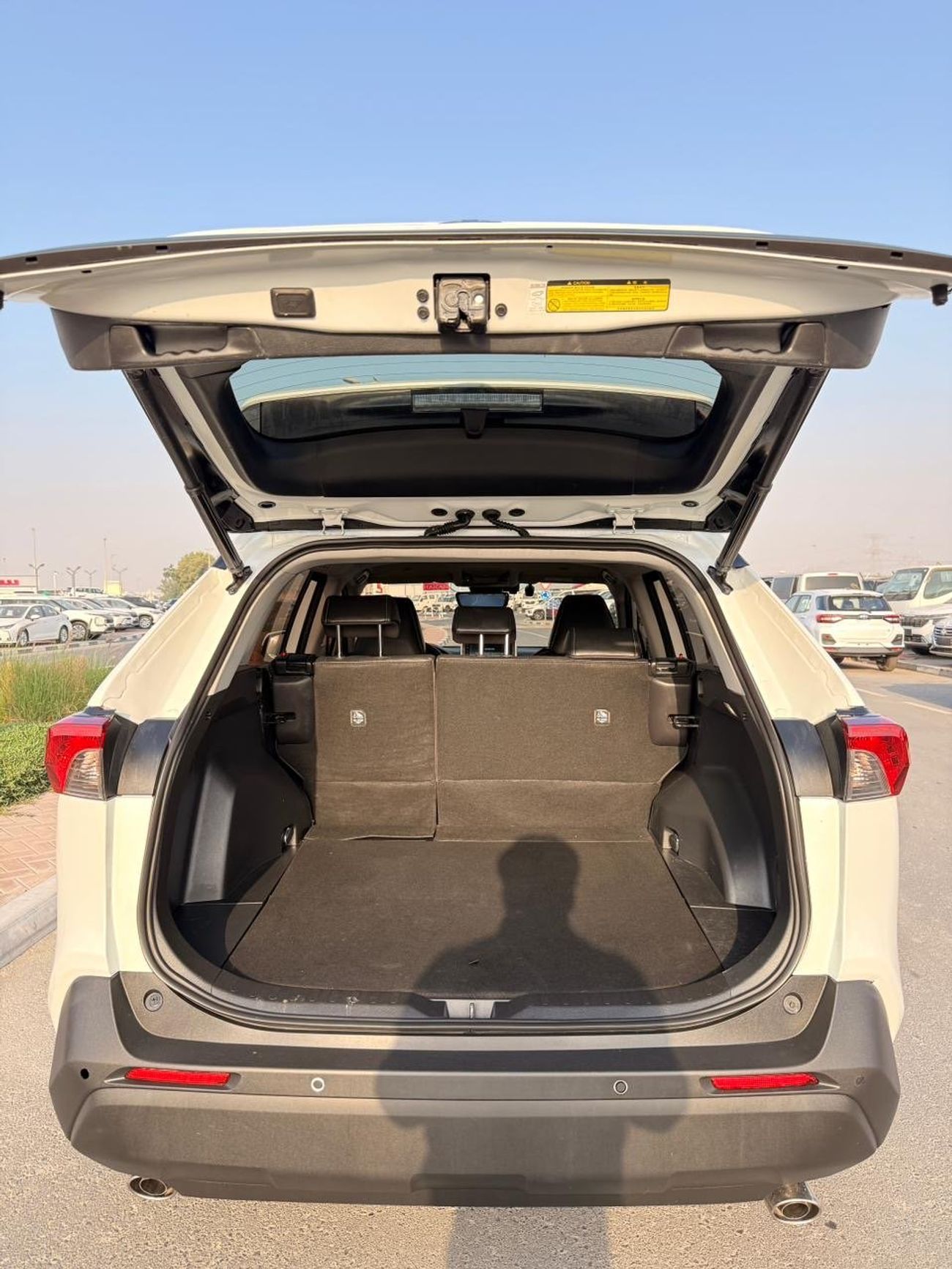 Toyota RAV4 Full option 360 camera, leather, push start Japan