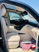 Toyota Land Cruiser GXR TOYOTA: Land Cruiser TWIN TURBO ENGINE : 3.5L 6 cylinder PETROL MODEL : 2023 COLLAR : BLACK INTERIOR