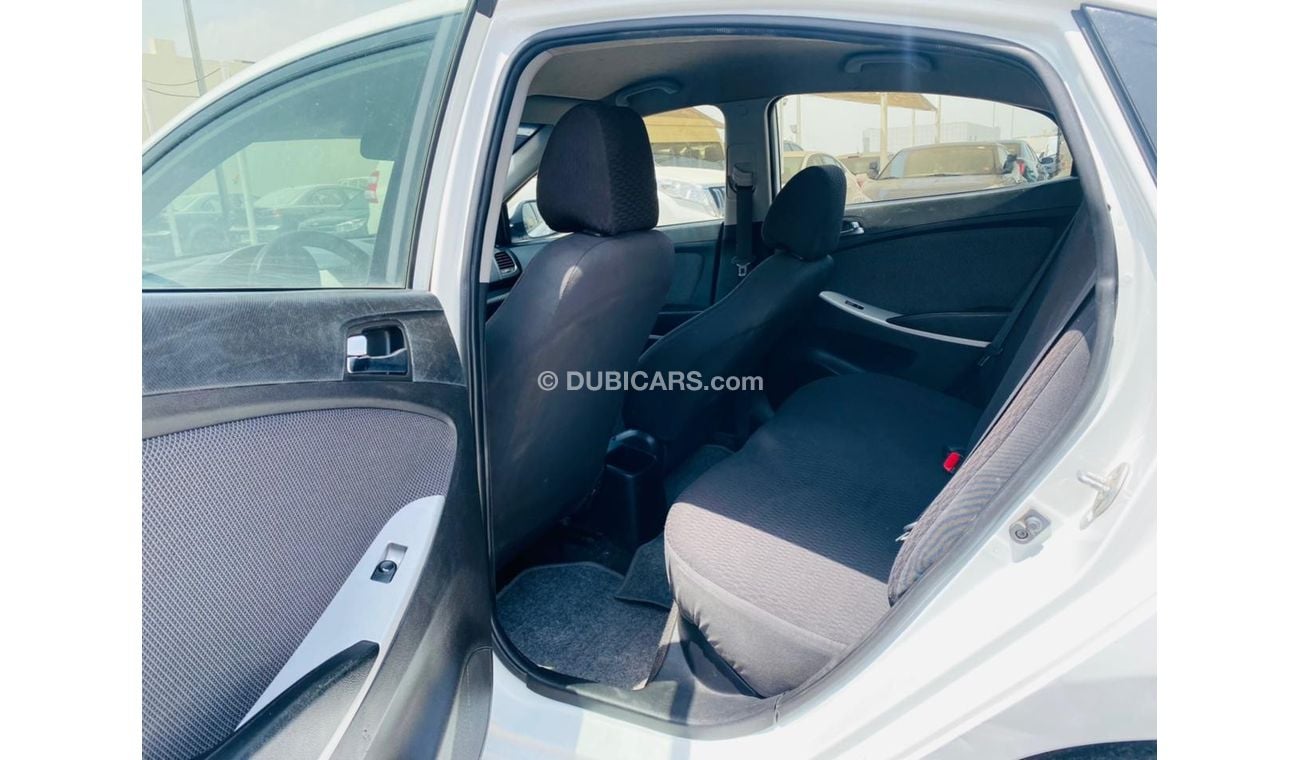 هيونداي أكسنت GL هيونداى اكسنت 2015 خليجي 1.6 بحاله ممتازه بدون حوادث