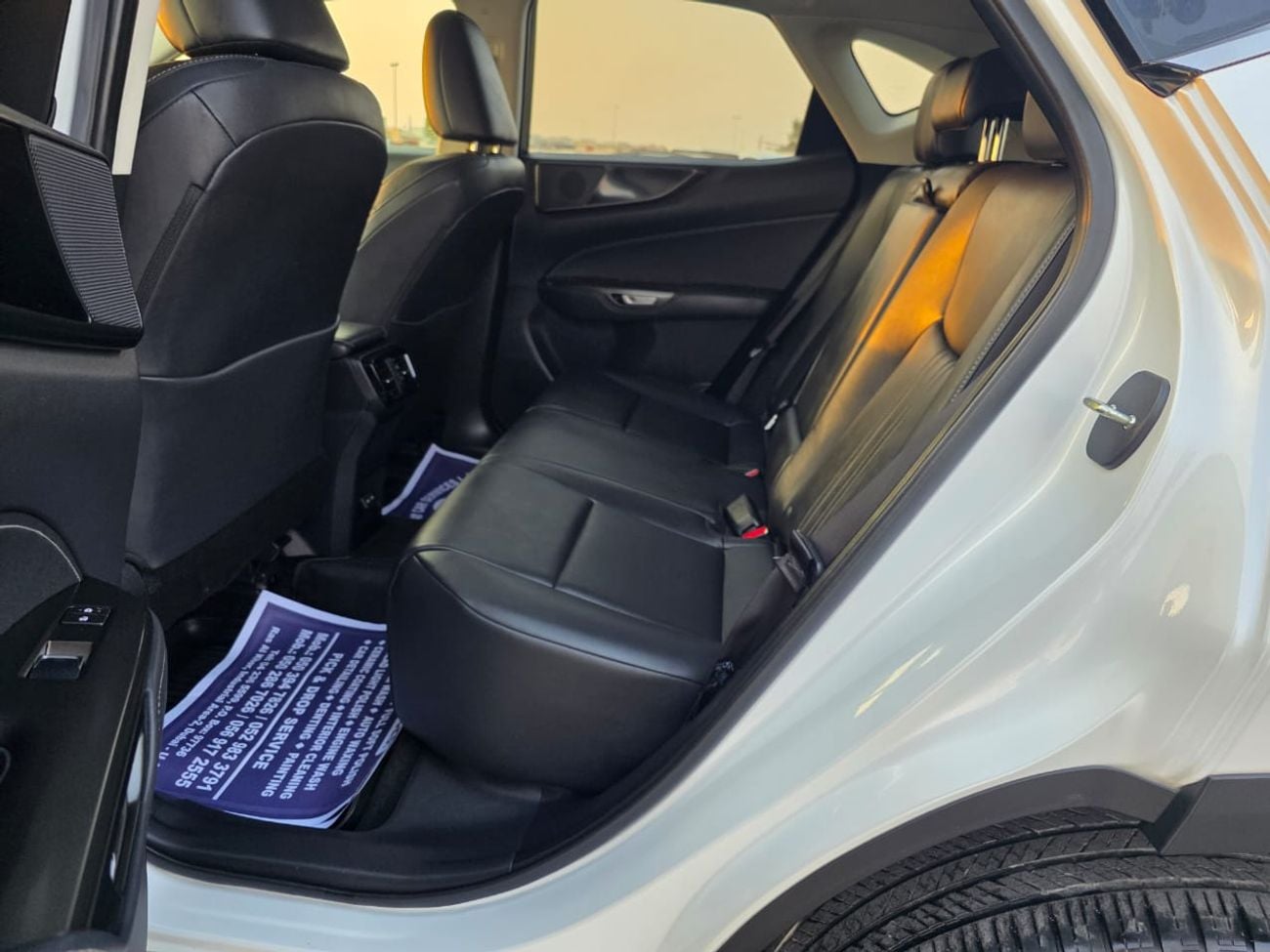 لكزس NX 250 PREMIUM لكزس NX250 موديل 2023، زر ضغط وصندوق خلفي أوتوماتيكي (JTJADCAZ4P2006757)