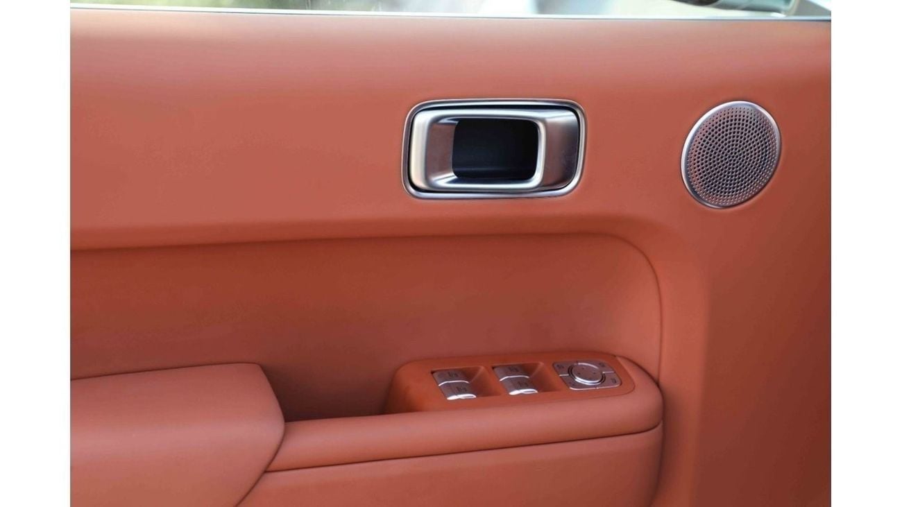 لي اوتو L7 2024 Li Auto L7 ULTRA - أخضر من الداخل أسود وبرتقالي | Export Only