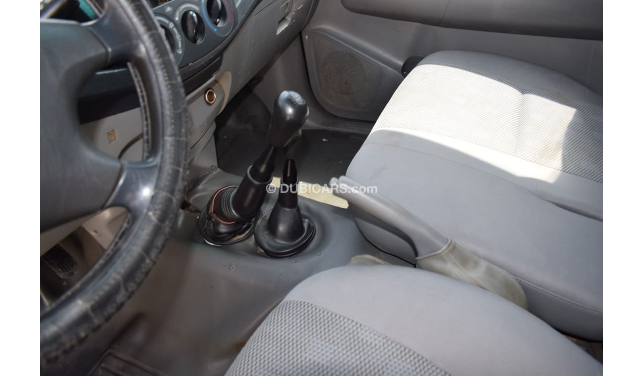 Toyota Hilux Toyota Hilux 2.7 ltr S/C pick up 4x4, Model:2009. Excellent condition