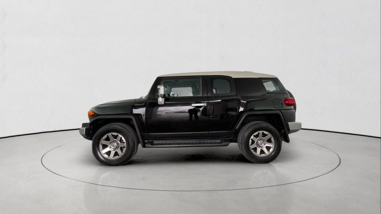 تويوتا إف جي كروزر GXR | شامل الضمان | 0 ﺪﻔﻋﺓ ﺃﻮﻟﻯ