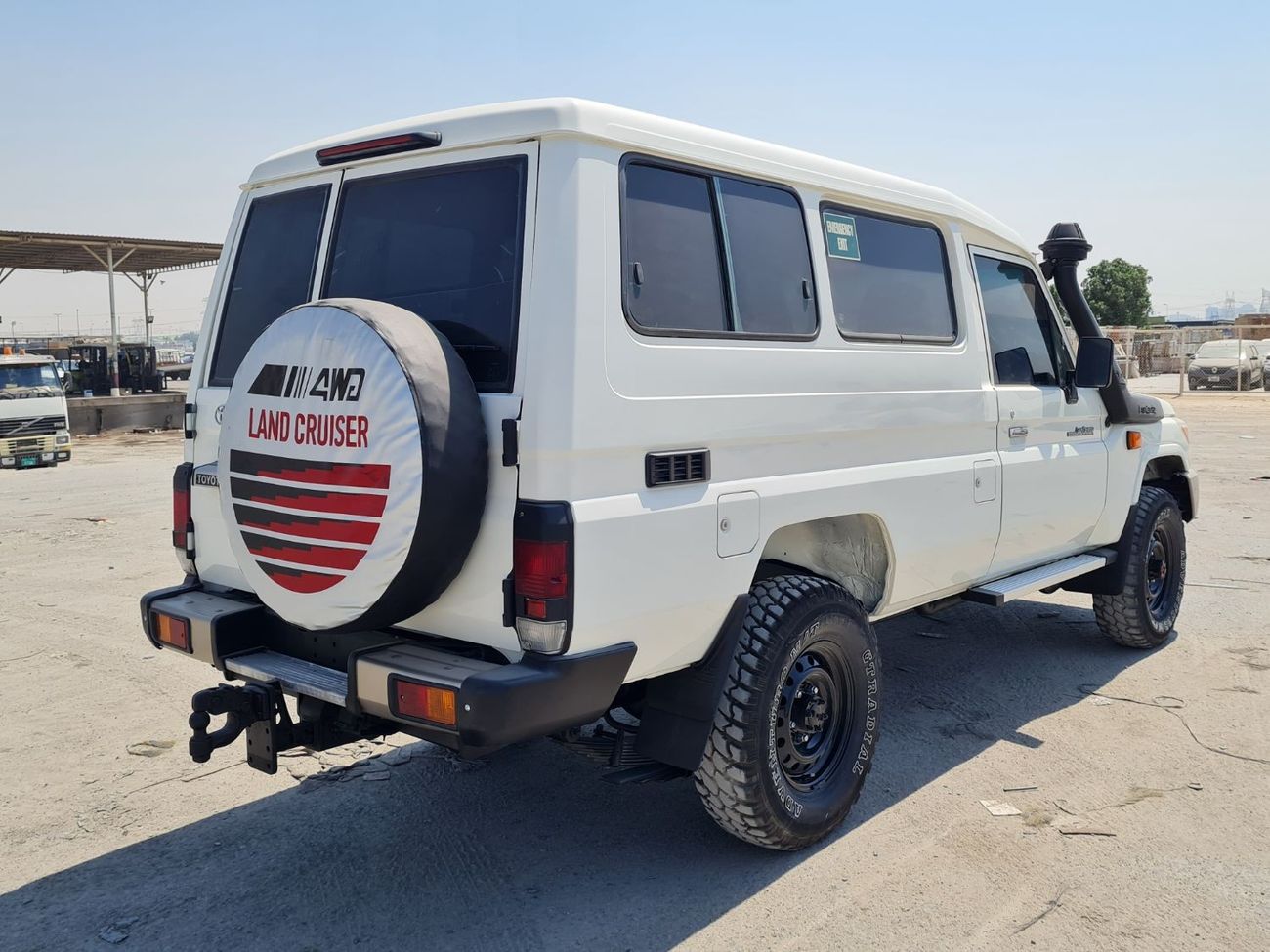 Toyota Land Cruiser 70 3 Doors