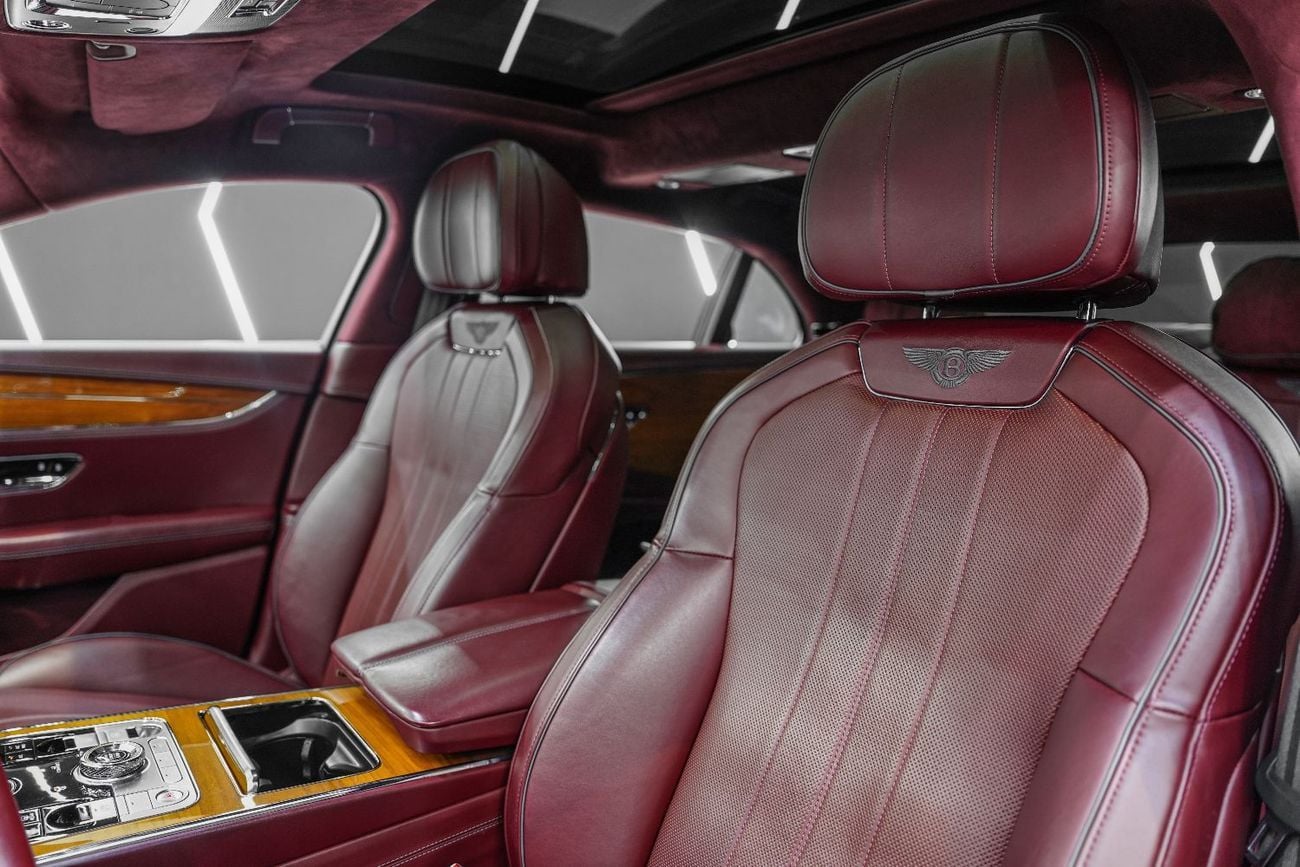 Bentley Continental V8, Touring Specification, Picnic Tables, GCC Spec!!