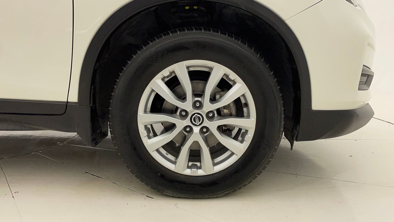 نيسان إكس تريل S 2.5 | بدون دفعة مقدمة | اختبار القيادة في المنزل