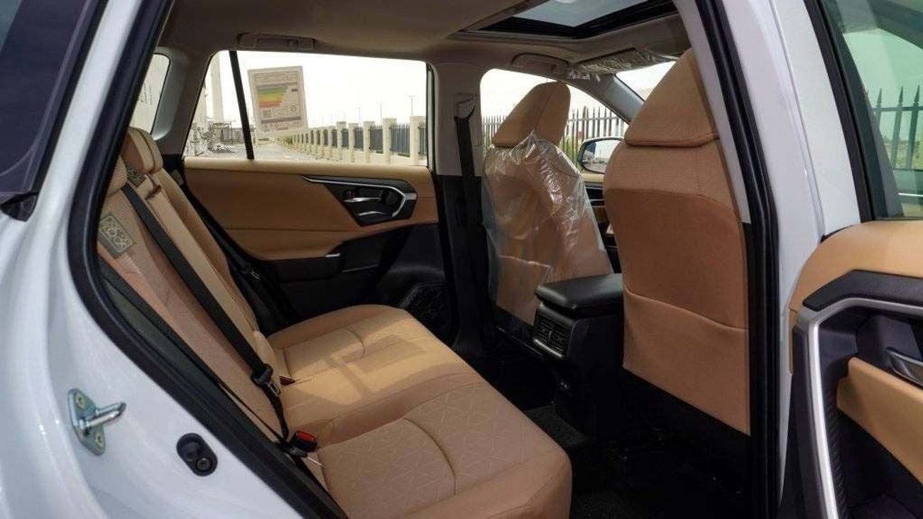 Toyota RAV4 2025 Toyota Rav4 XLE 2.5L AT Petrol AWD (White)