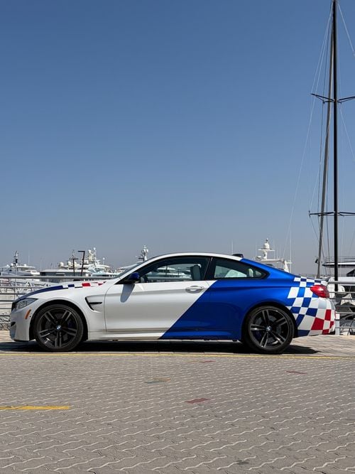 BMW M4 Std 3.0L
