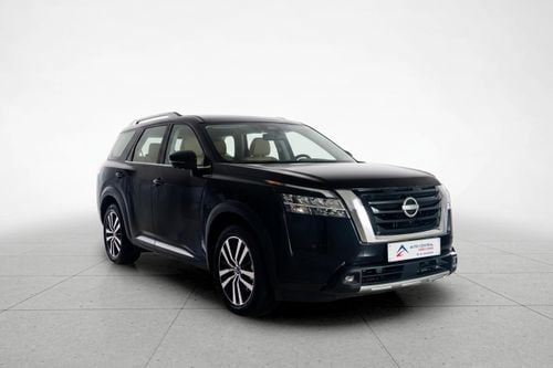 Nissan Pathfinder SL 3.5L (260 HP) 4WD SL 3.5