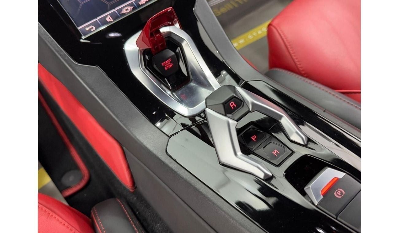 Lamborghini Huracan EVO 2020 Lamborghini Huracan EVO, 2025 Lamborghini Warranty, Full Lamborghini Service Hisotry, GCC