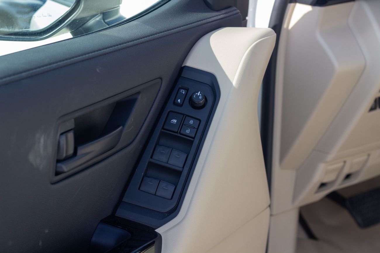 Toyota Land Cruiser GX 3.3L EXPORT ONLY - LC300 GX 3.3 DSL (Omani Specification)