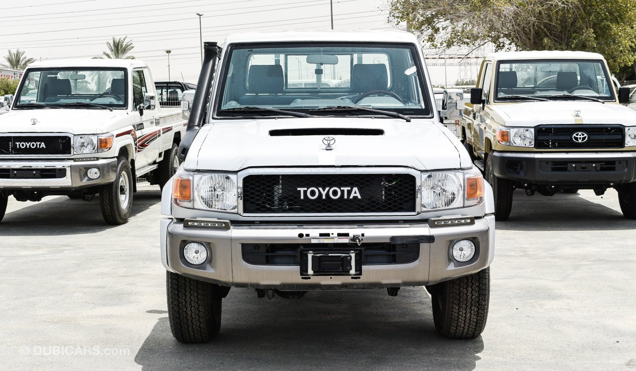 Toyota Land Cruiser Pick Up 4.5L Diesel V8