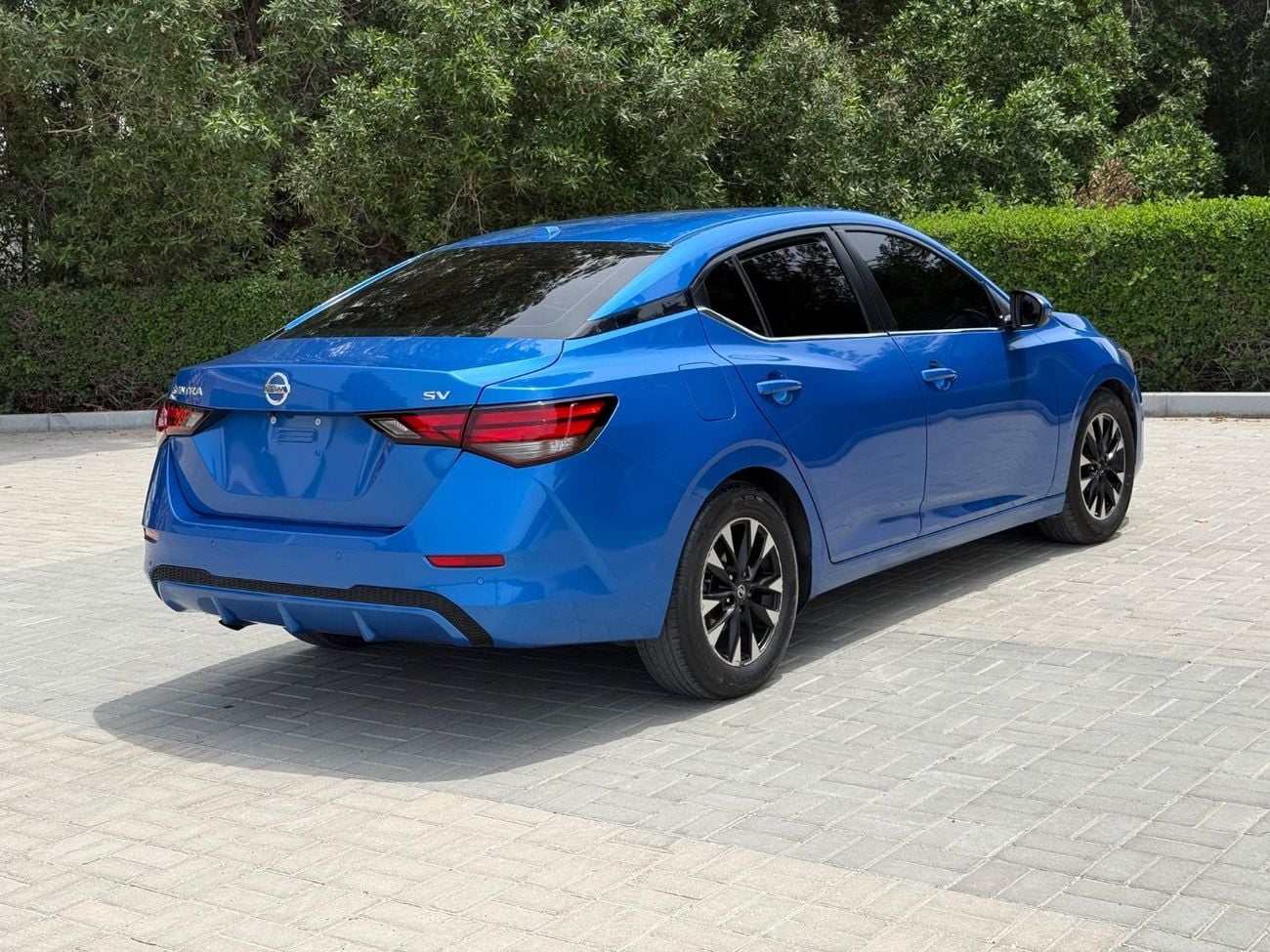 Nissan Sentra SV 1.6L (113 HP)