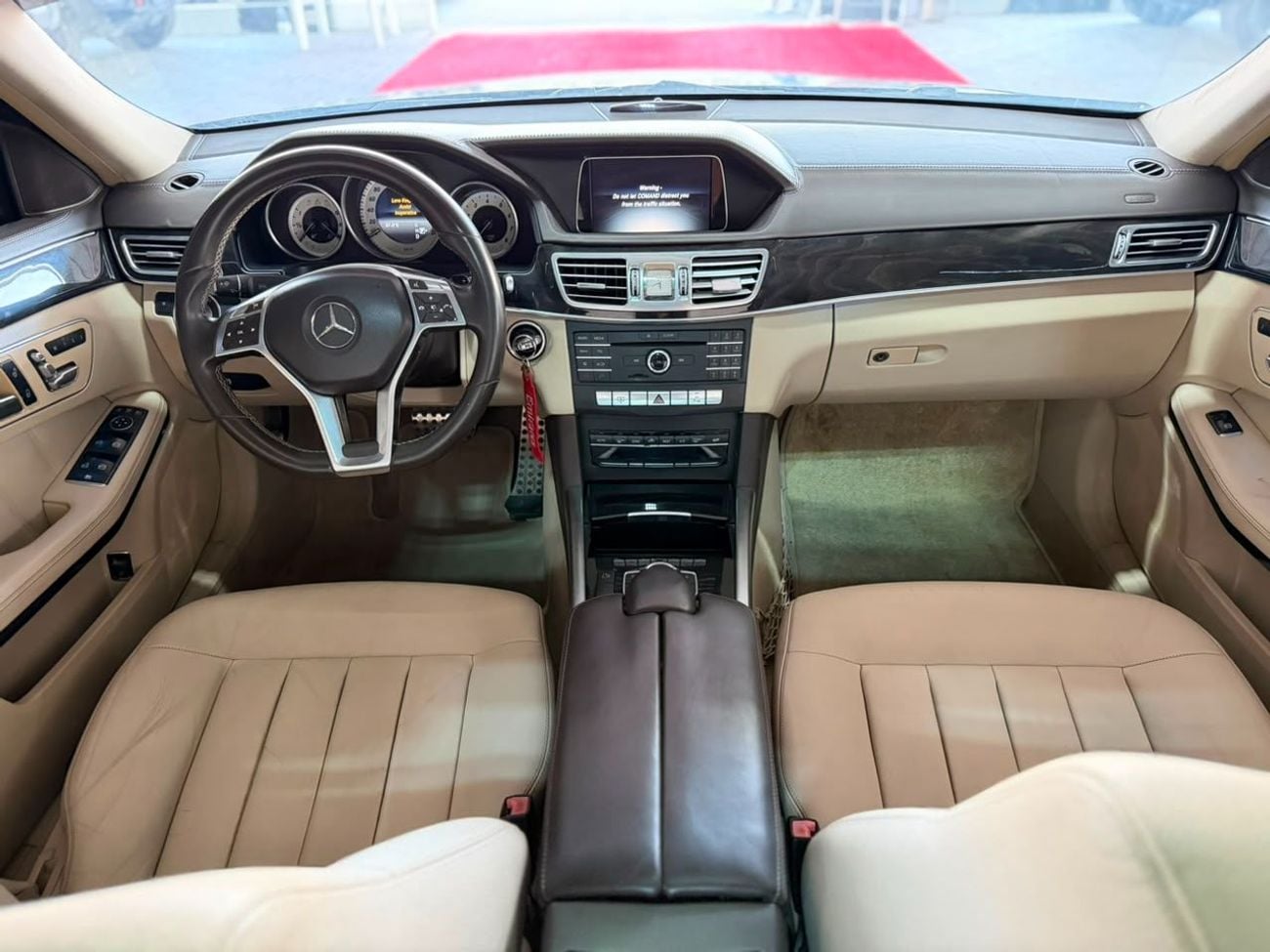 مرسيدس بنز E300 AVANTGARDE SPORT