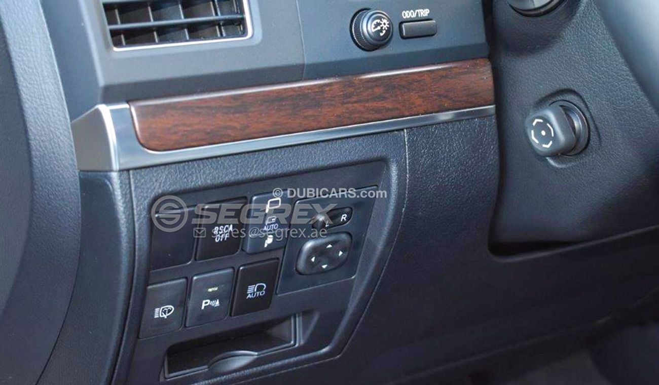 تويوتا لاند كروزر 2020 MODEL  EXECUTIVE LOUNGE TOP OF THE RANGE. 4.5L TURBO DIESEL.