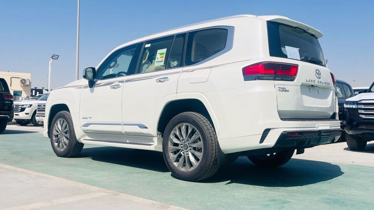 تويوتا لاند كروزر VXR