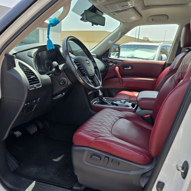 Nissan Patrol LE PLATINUM CITY, миниатюра 13