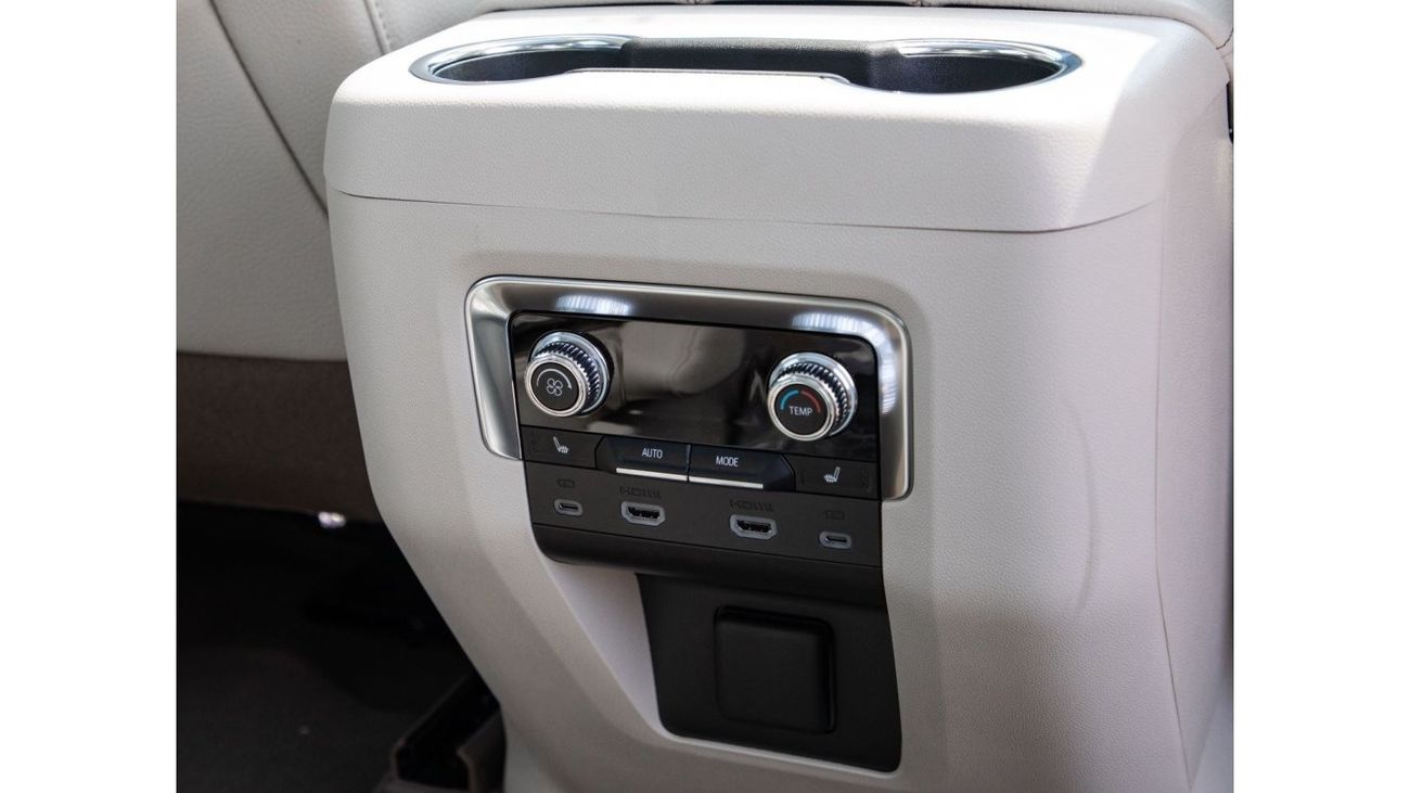 GMC Yukon 4WD DENALI + VIP + TV BLK EDITION. For Export