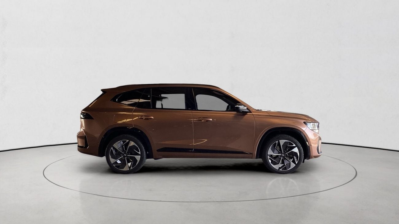 رينو كوليوس 2.0T ICONIC AUTO 4WD | شامل الضمان | 0 ﺪﻔﻋﺓ ﺃﻮﻟﻯ