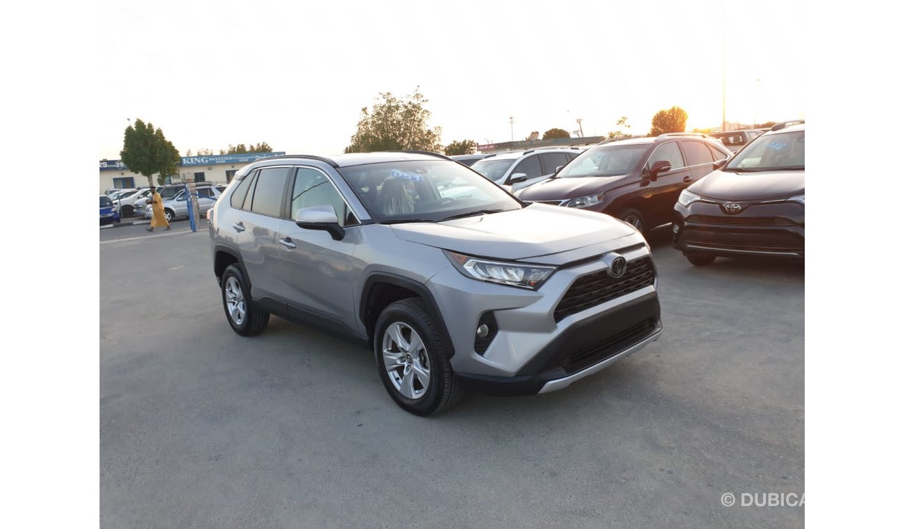 Toyota RAV4 2020 RAV4 XLE full option