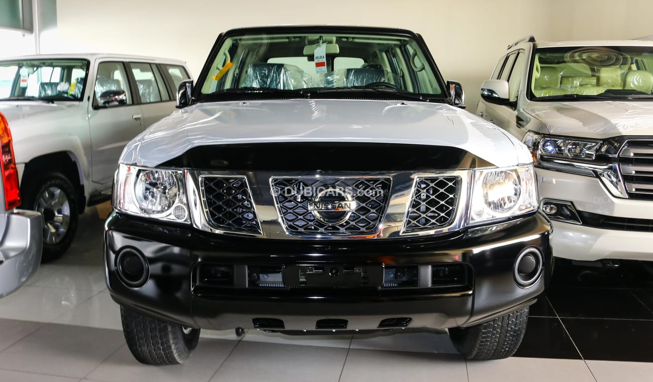 نيسان باترول سفاري GXR V6