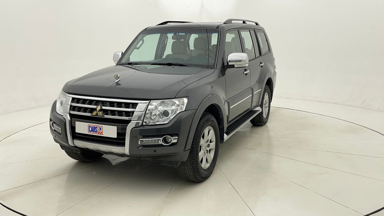 ميتسوبيشي باجيرو GLS MIDLINE 3 | بدون دفعة مقدمة | اختبار قيادة مجاني للمنزل