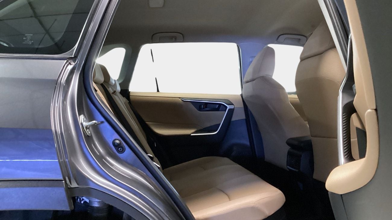 Toyota RAV4 EXR HEV | upto AED 20,000 Ramadan Discount | Guaranteed Warranty | 0 Down Payment