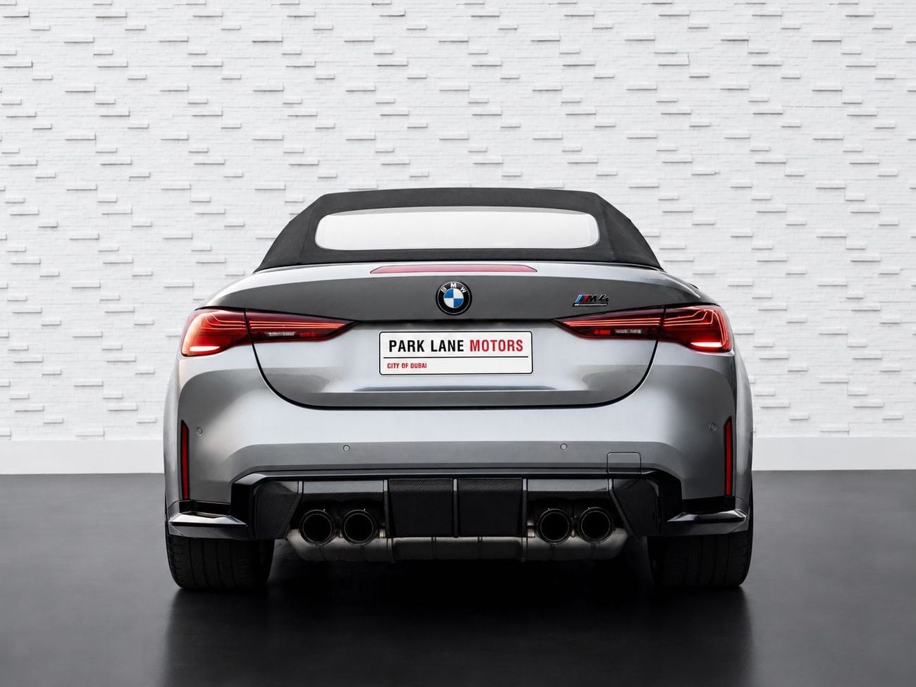 بي أم دبليو M4 CONVERTIBLE BMW 4 Series M4 Competition 2025 مواصفات خليجية