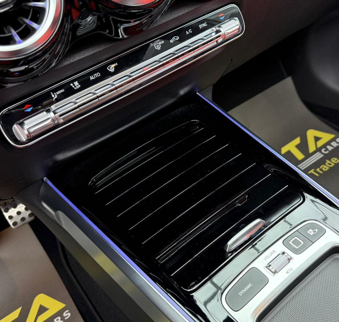 Mercedes-Benz GLB 200 2026 Mercedes Benz GLB200, 2030 Mercedes Warranty, Delivery Km, 7 Seater, GCC