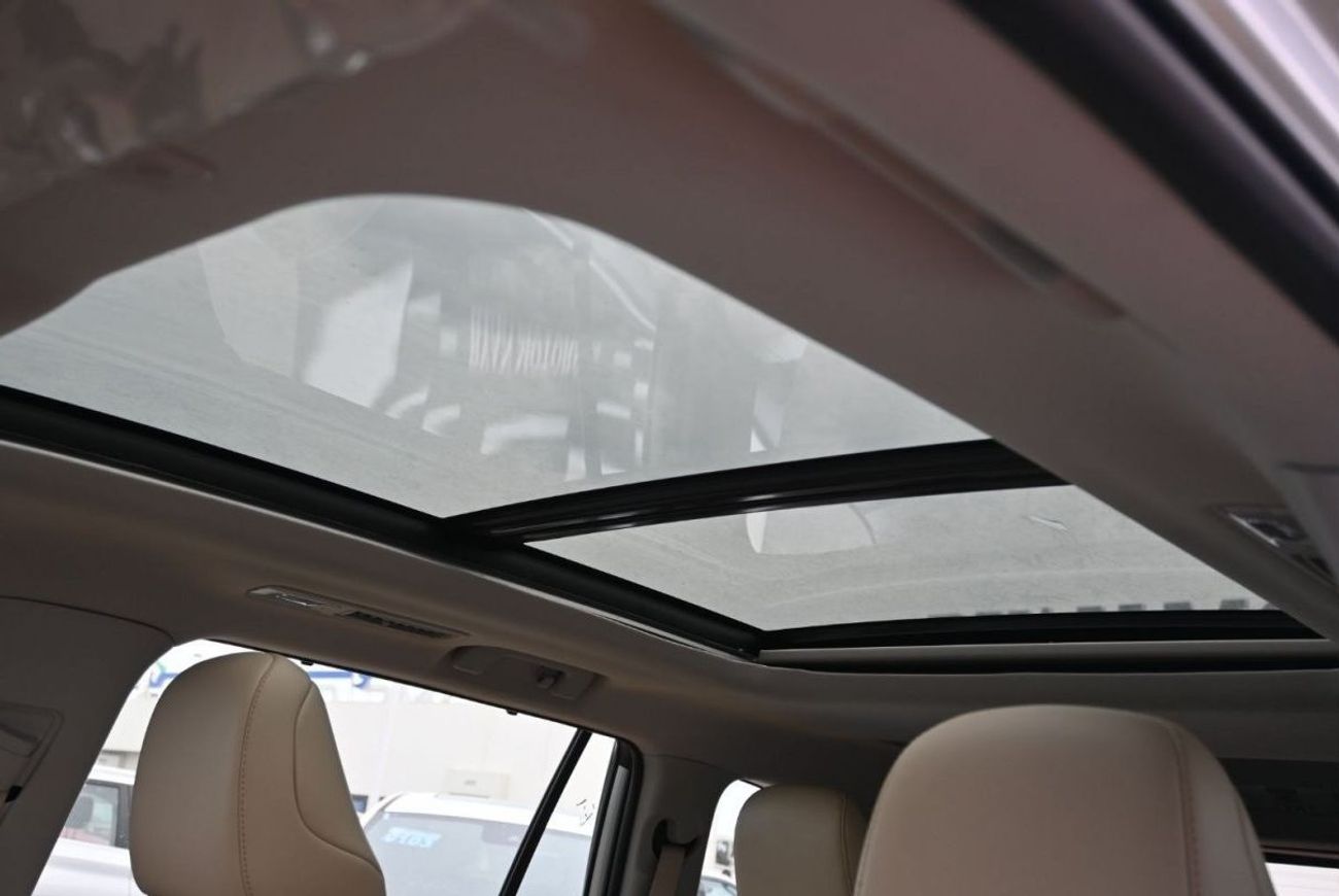 تويوتا هايلاندر Toyota Highlander Limited 2.5L Hybrid SUV, Model 2023 Color Silver