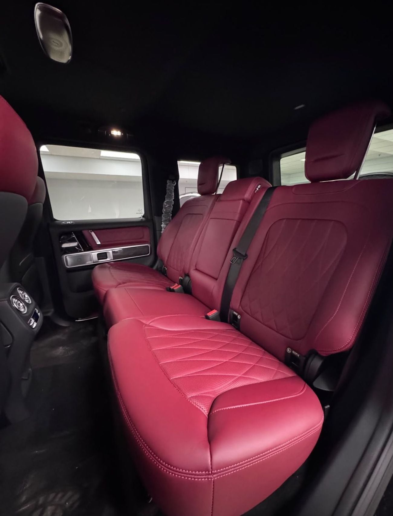 Mercedes Benz G550
