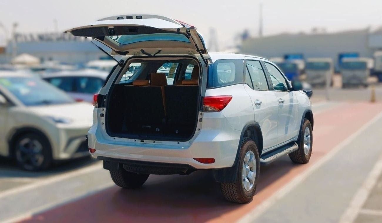 Toyota Fortuner EXR Toyota Fortuner 2.7L Petrol GCC MID 2025YM