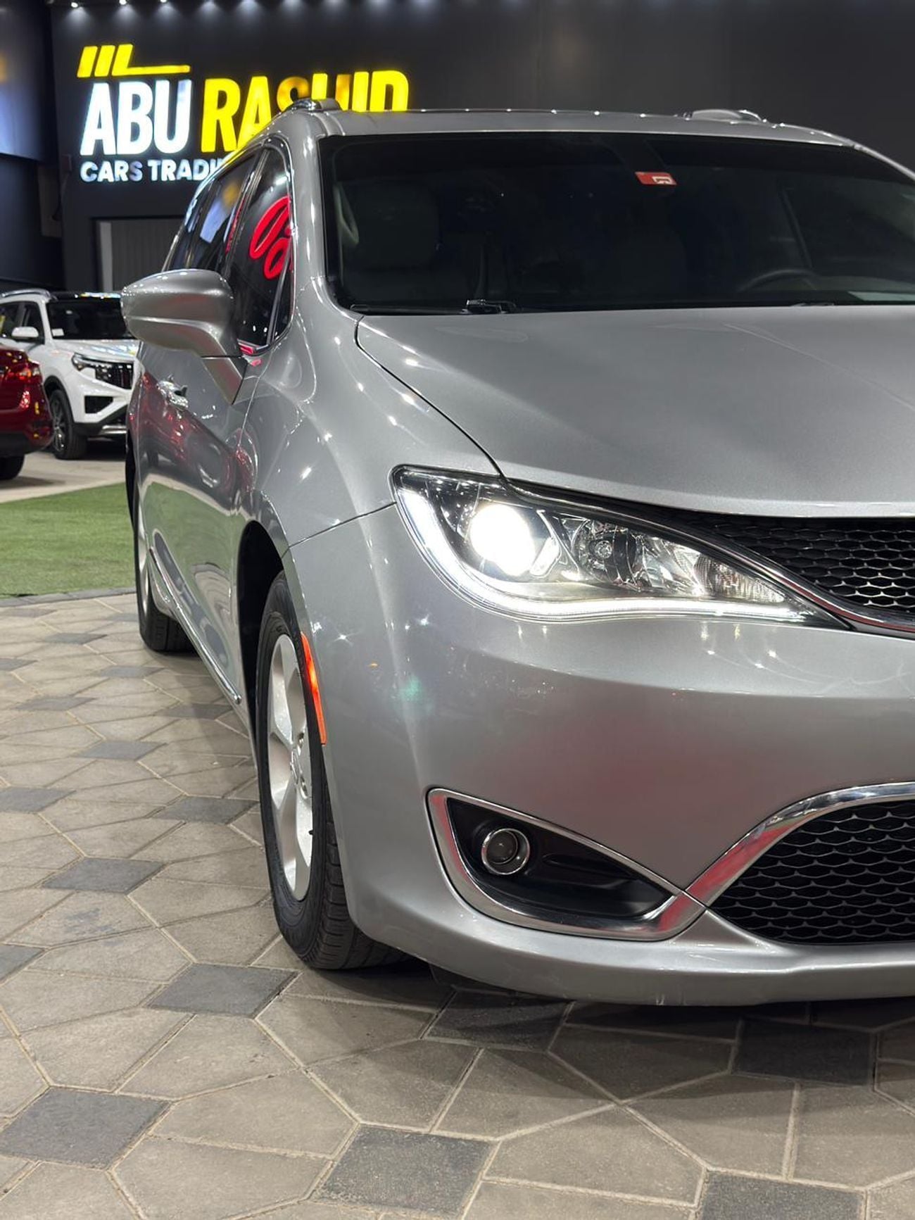 Chrysler Pacifica TOURING L PLUS Limtied 3.6L