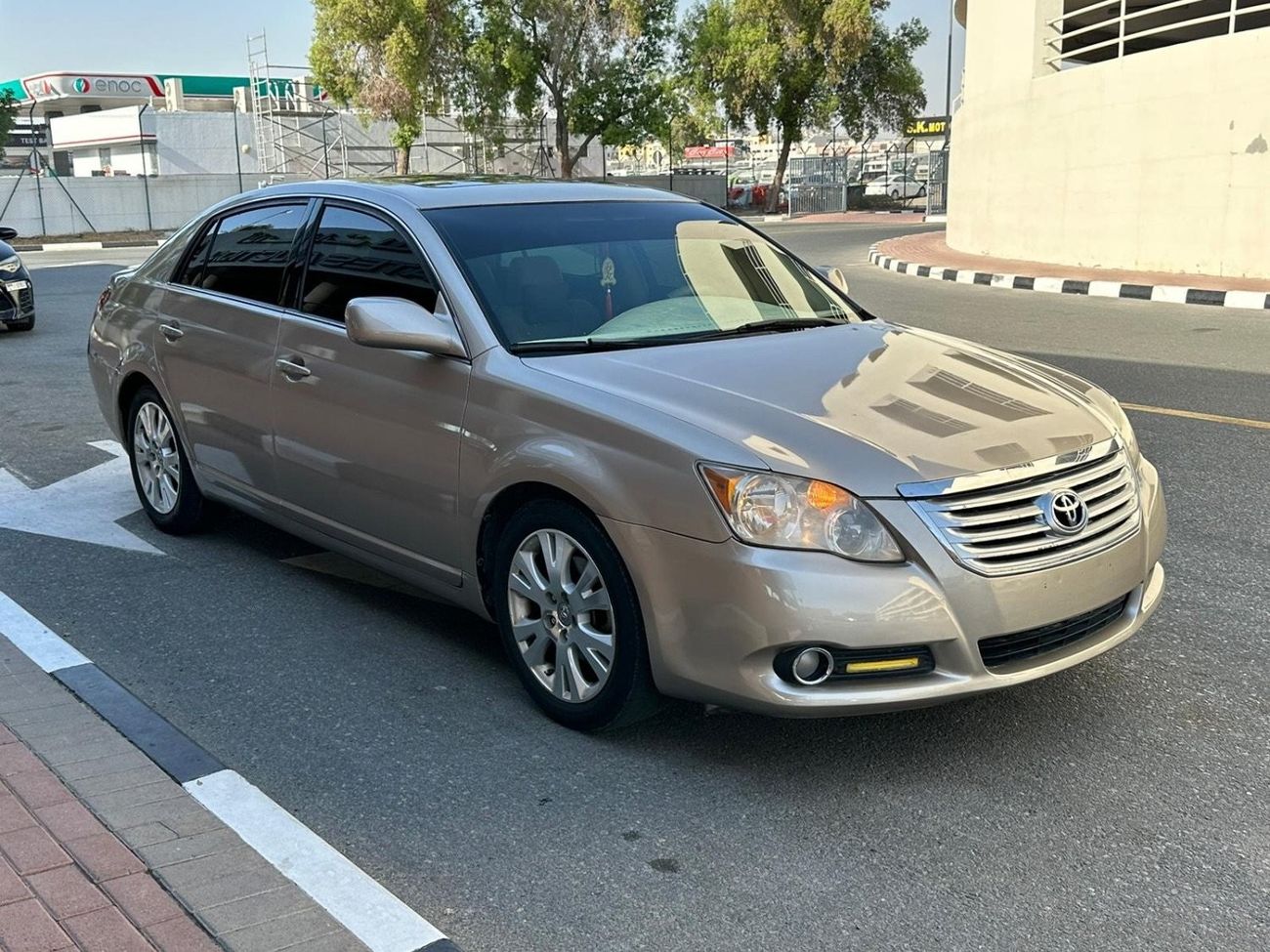 Toyota Avalon 2008 LIMITED FULL OPTION GOOD CONDITION PERSONAL CAR