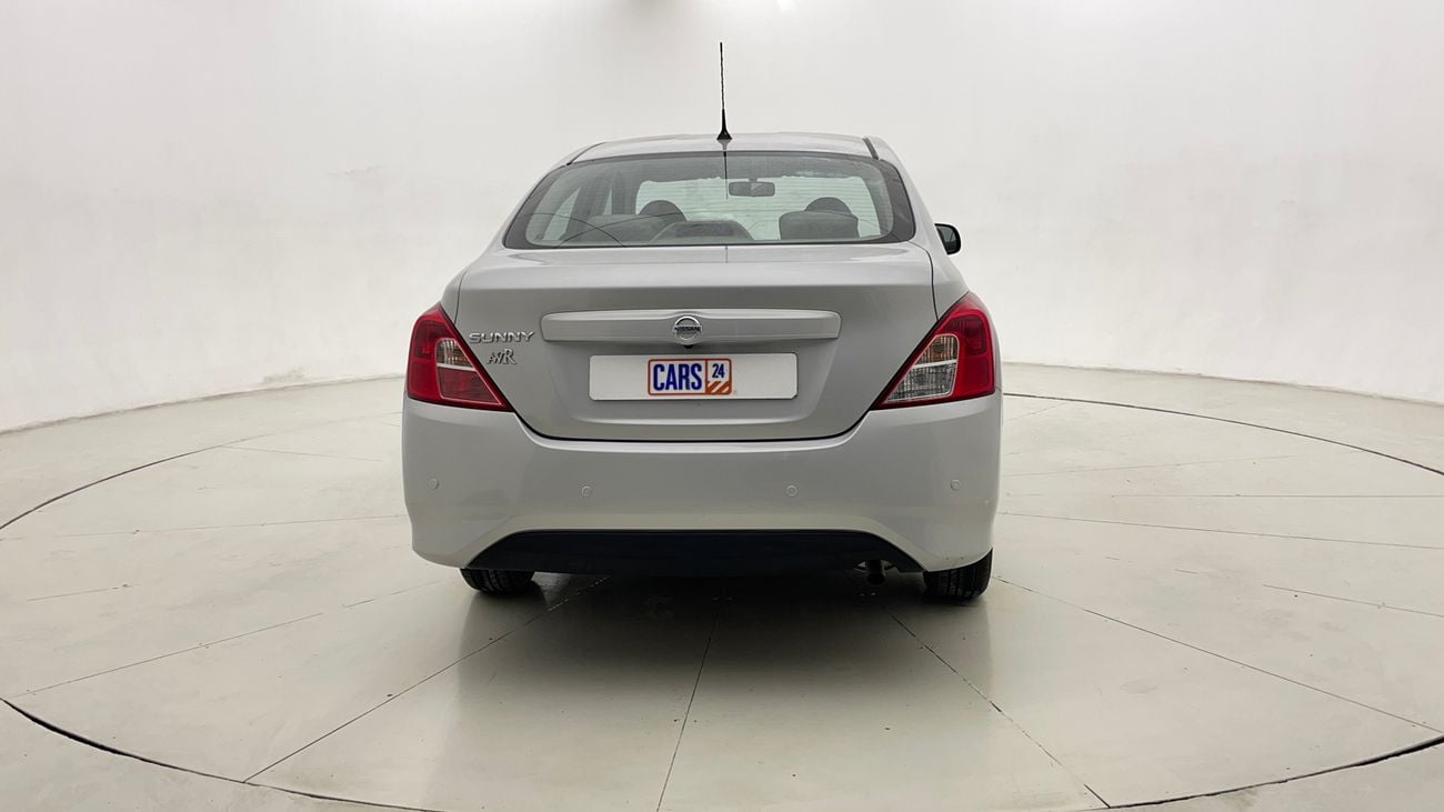 نيسان صني SV 1.5 | بدون دفعة مقدمة | اختبار القيادة في المنزل