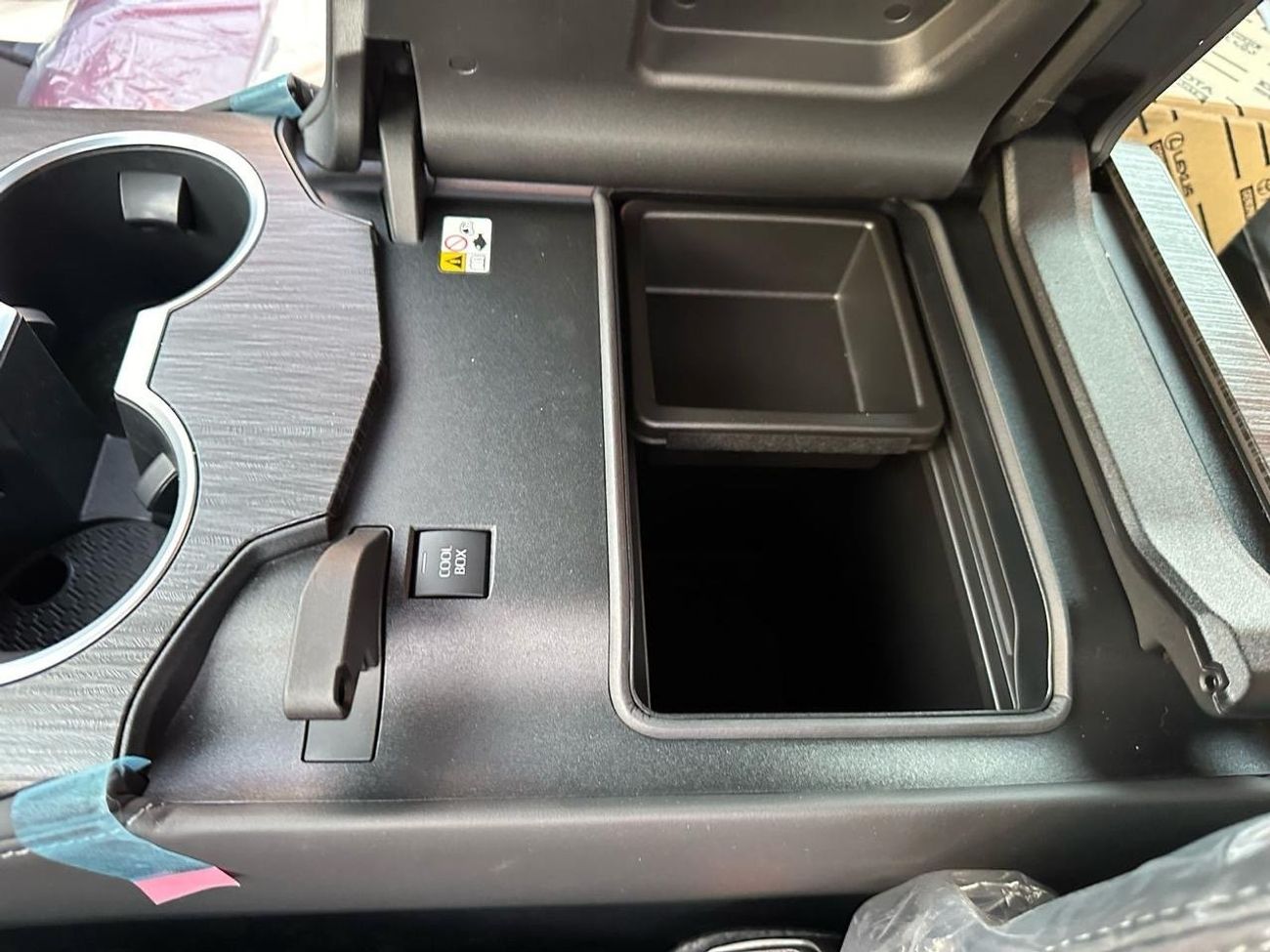 Toyota Land Cruiser VXR 3.5L