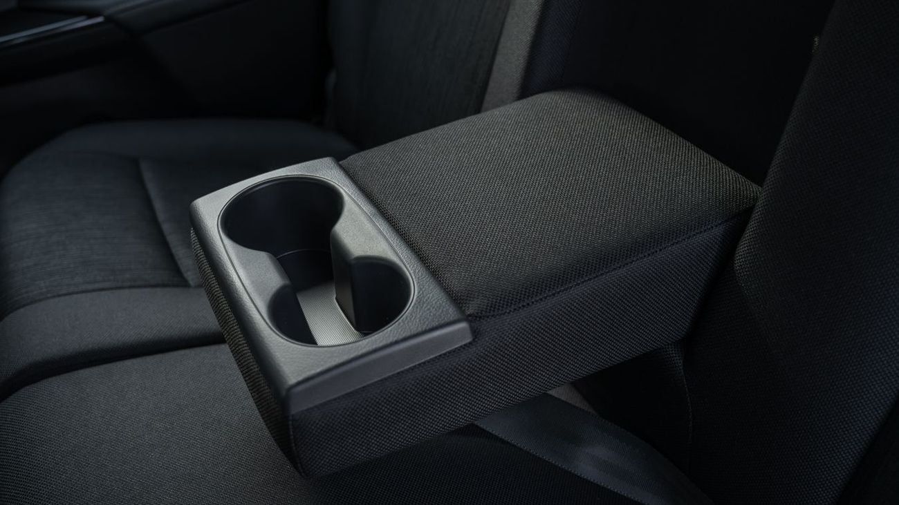 تويوتا هيلوكس TOYOTA HILUX ADVENTURE 4.0 AT 4X4 -2026YM