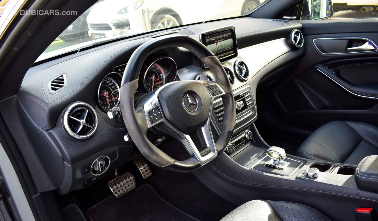 مرسيدس بنز CLA 45 AMG 4 Matic