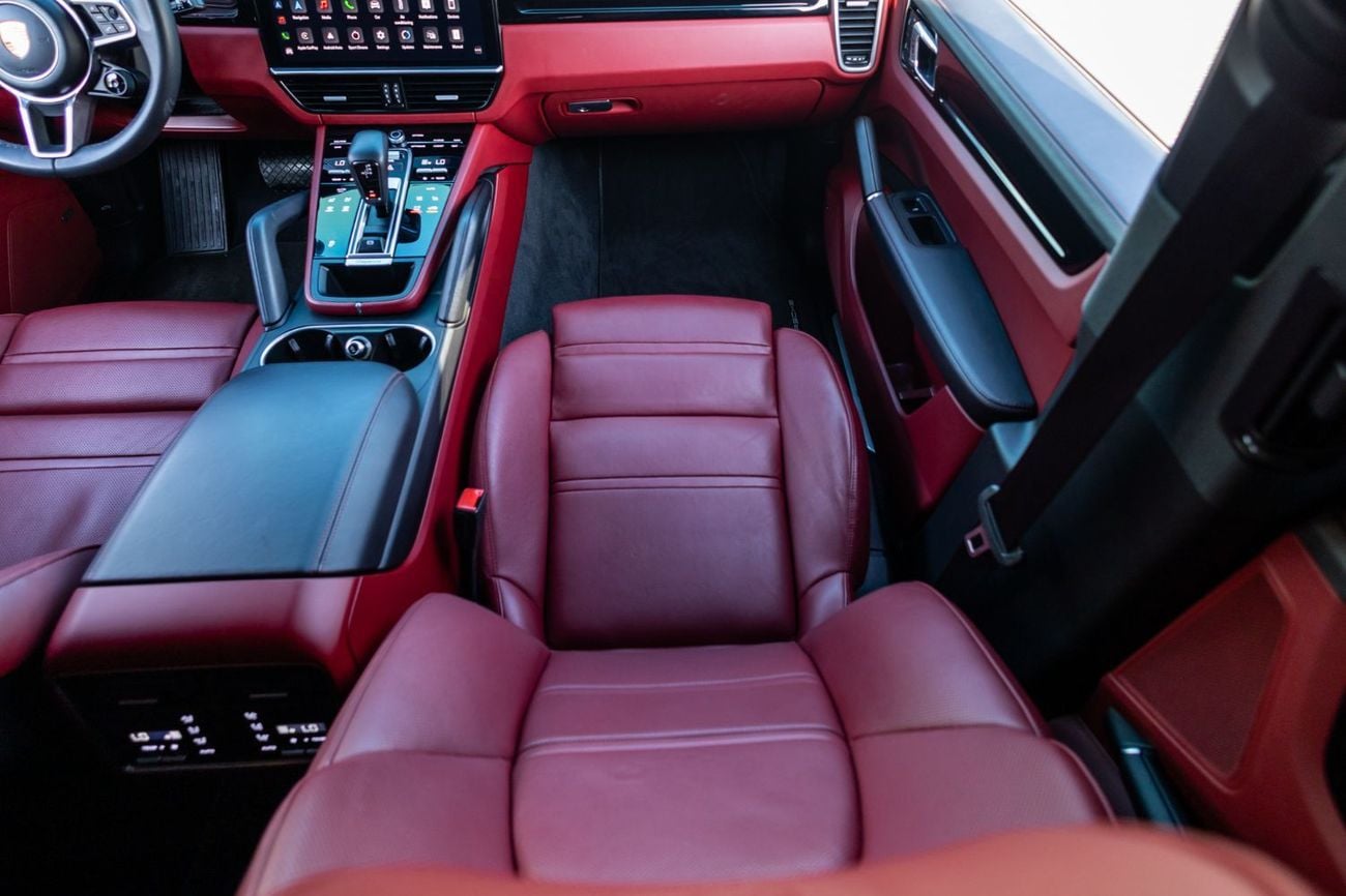 بورش كايان Platinum Edition