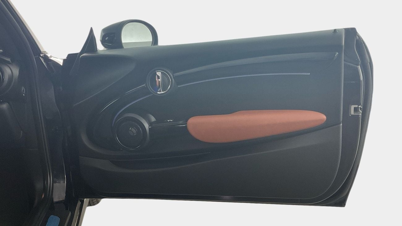 Mini Cooper S Standard | upto AED 20,000 Ramadan Discount | Guaranteed Warranty | 0 Down Payment