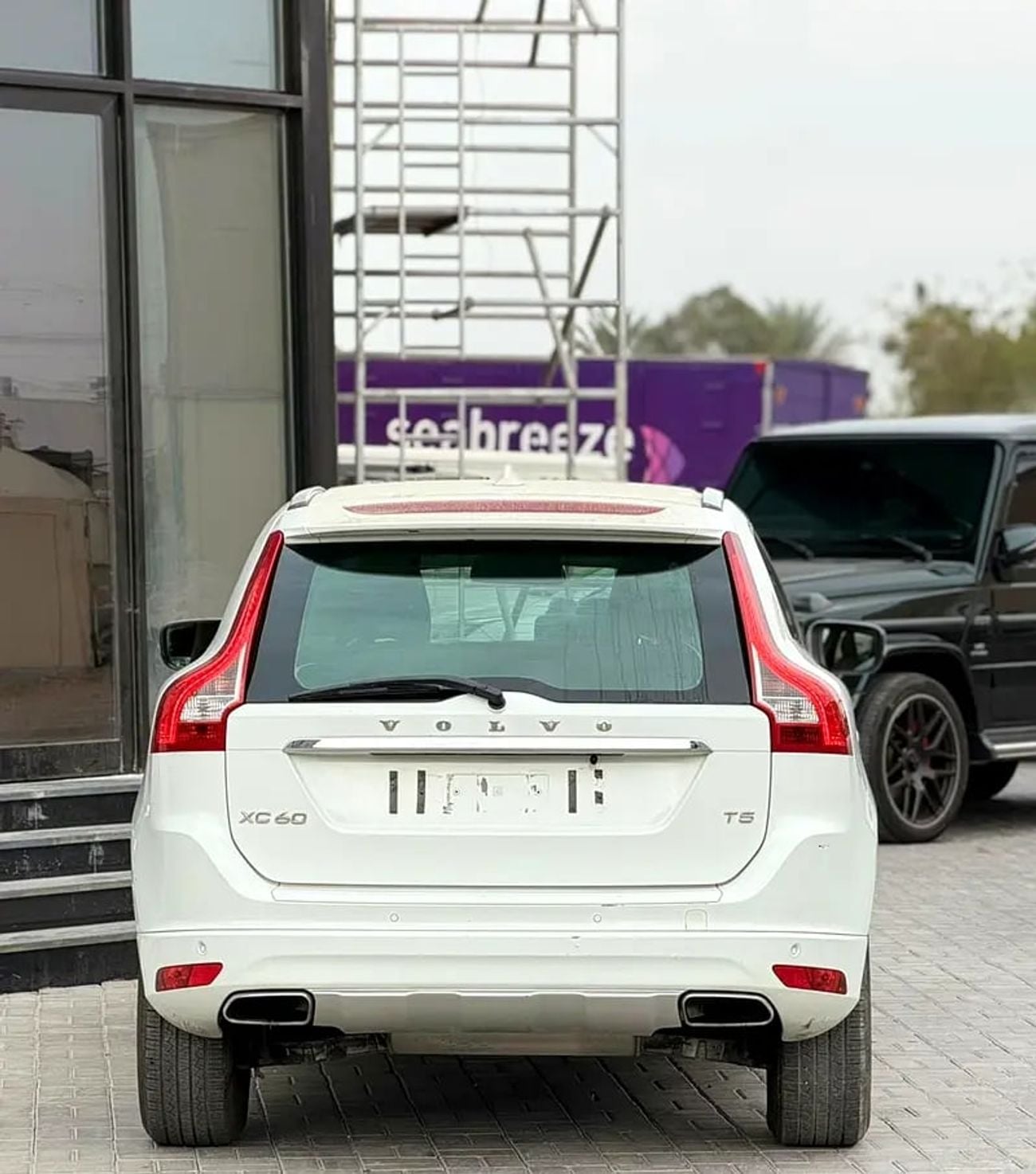 فولفو XC 60 Momentum 2.0L