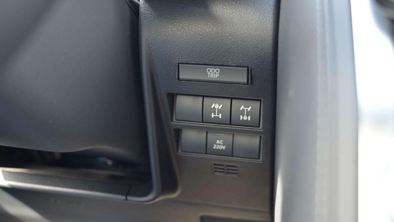 تويوتا لاند كروزر