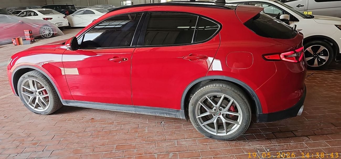 Alfa Romeo Stelvio SUPER 2.0