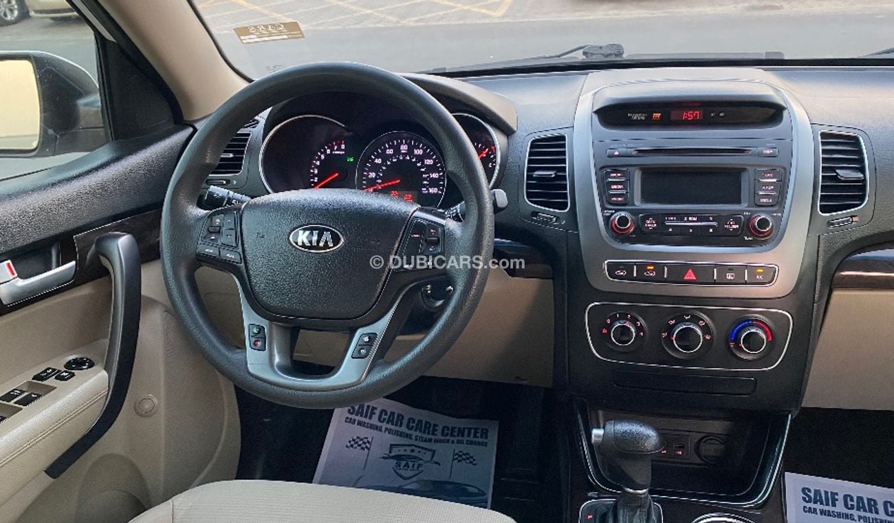 Kia Sorento LX 2.4L V4