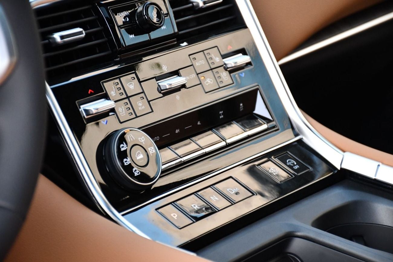 نيسان باترول NISSAN PATROL 3.5L TWIN-TURBO V6 LE PLATINUM CITY FULL OPTION