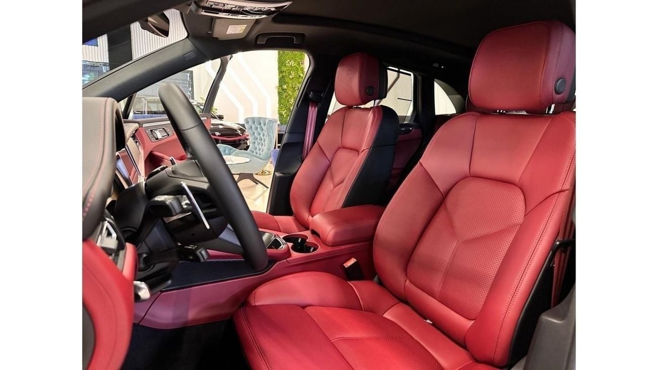 بورش ماكان Macan T 2024 GCC / Dealer Warranty