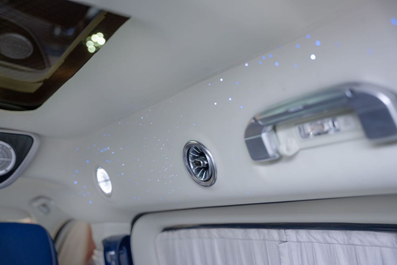 Mercedes-Benz V 300 1 of 28 Magellan Edition | 2 Year Interior Warranty