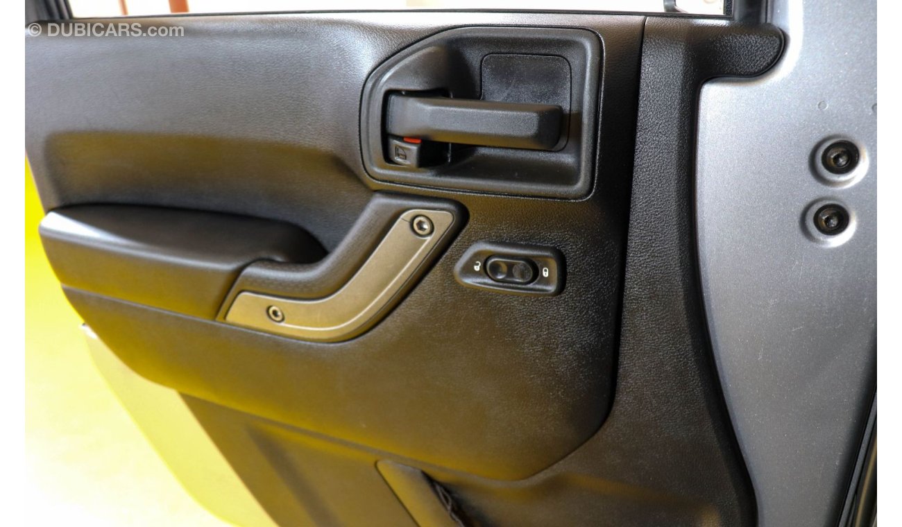 جيب رانجلر RESERVED || Jeep Wrangler Sport 2015 GCC under Warranty with Flexible Down-Payment.